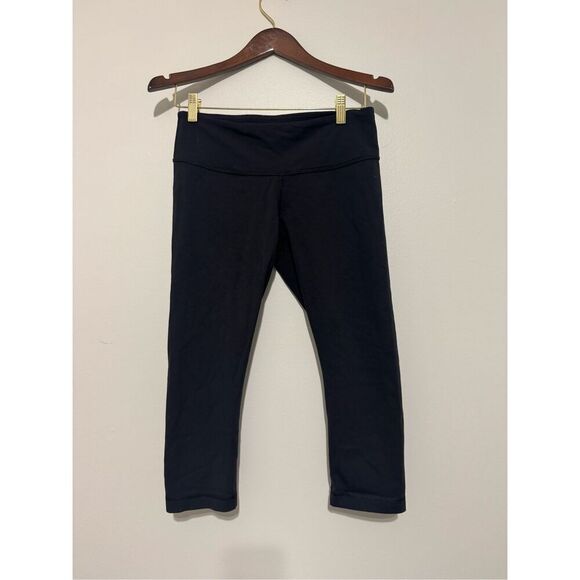 Lululemon Align Women's Leggings - Black Size 8 Crop 21” Inseam Low Rise 7inch - Picture 2 of 9
